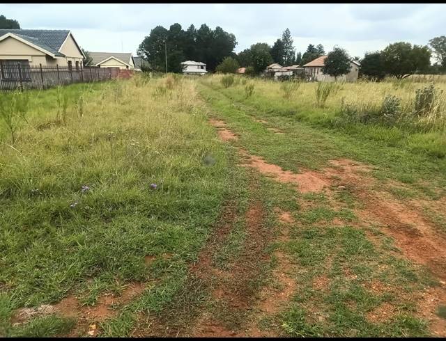 905M² VACANT LAND FOR SALE IN KOOKRUS